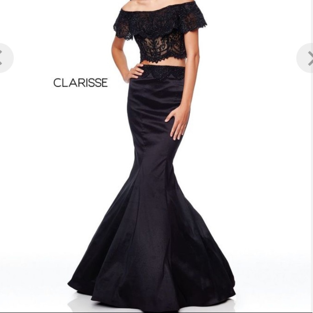 Clarisse Off the Shoulder 2 Piece Mermaid Dress